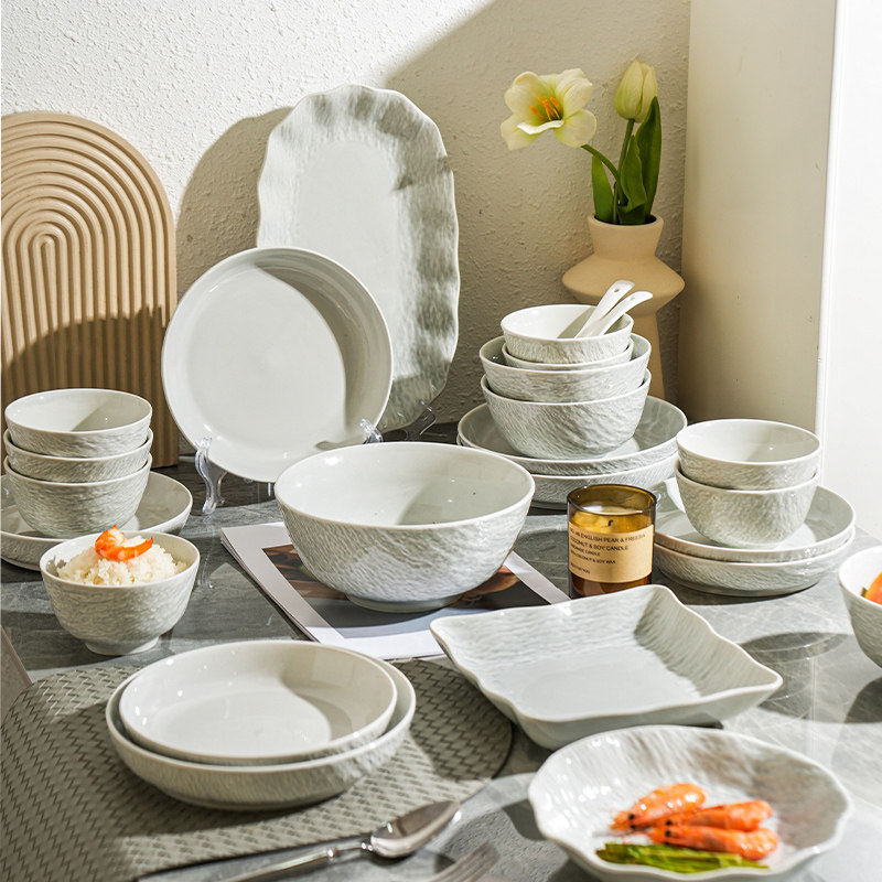 舍里轻奢岩石纹碗碟套装家用2025新款陶瓷碗盘组合乔迁新居餐具