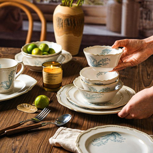 舍里法式白均釉铃兰花碗盘碟组合