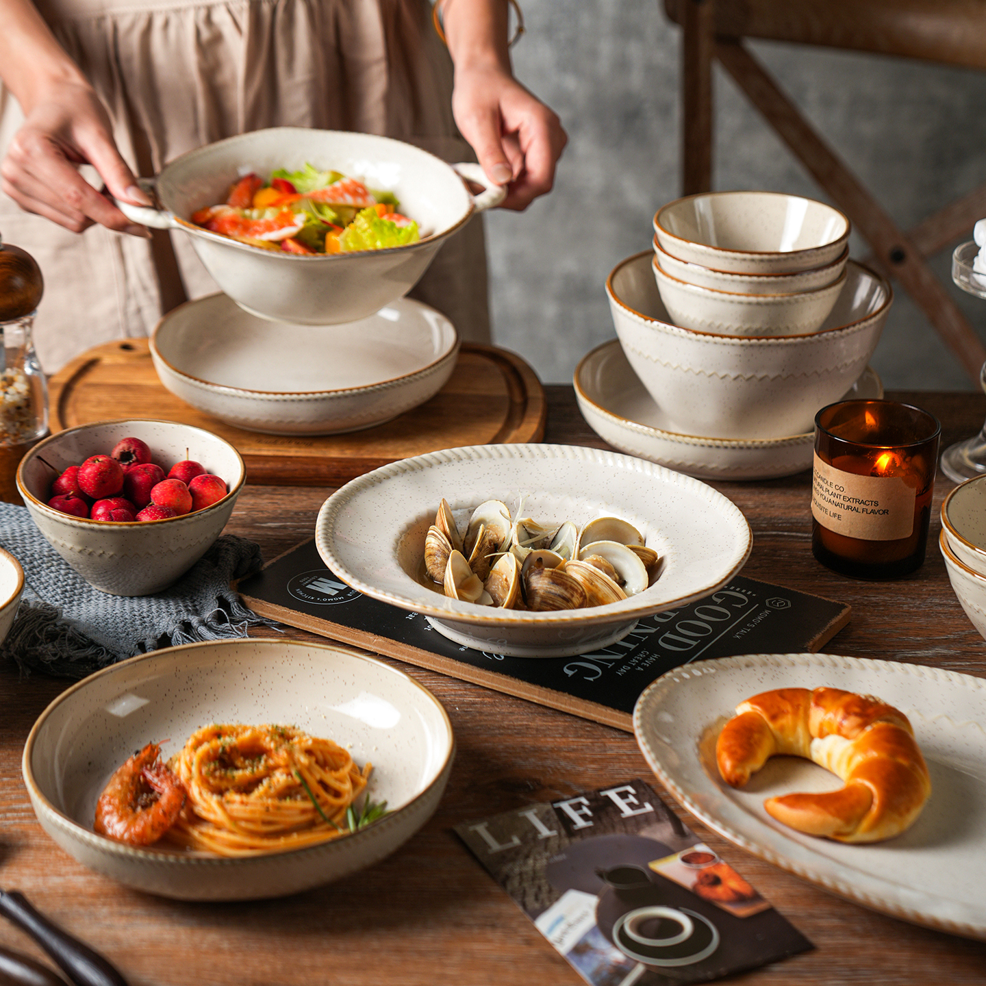 舍里精致釉下彩碗碟乔迁餐具组合