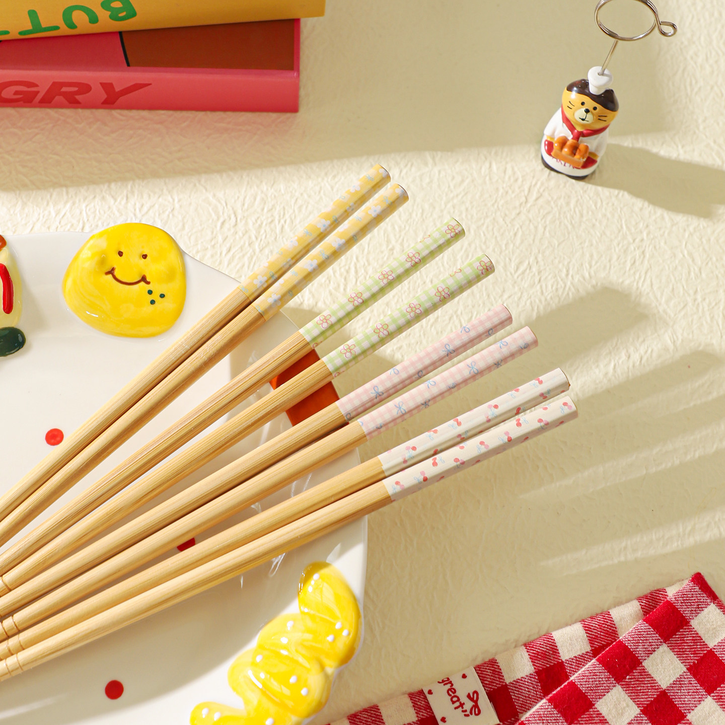 舍里卡通竹筷家用防滑防霉可爱ins风天然竹木筷子儿童筷一人一筷