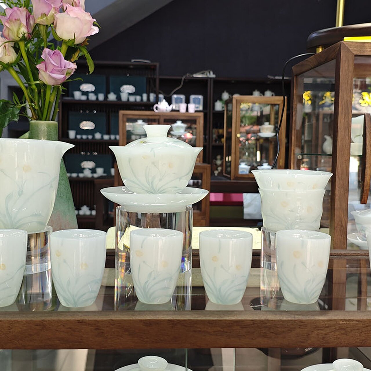 白皙凌波仙子套组手绘陶瓷茶具居家品茗轻奢雅致功夫茶器茶道精品