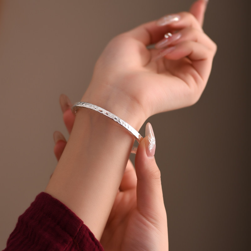纯银9999锤纹手镯男女款手工高级感实心开口足银首饰送男女友礼物