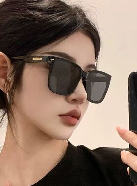 时尚黑色gm墨镜女高级感网红同款出街拍照显白方框太阳镜男士新款