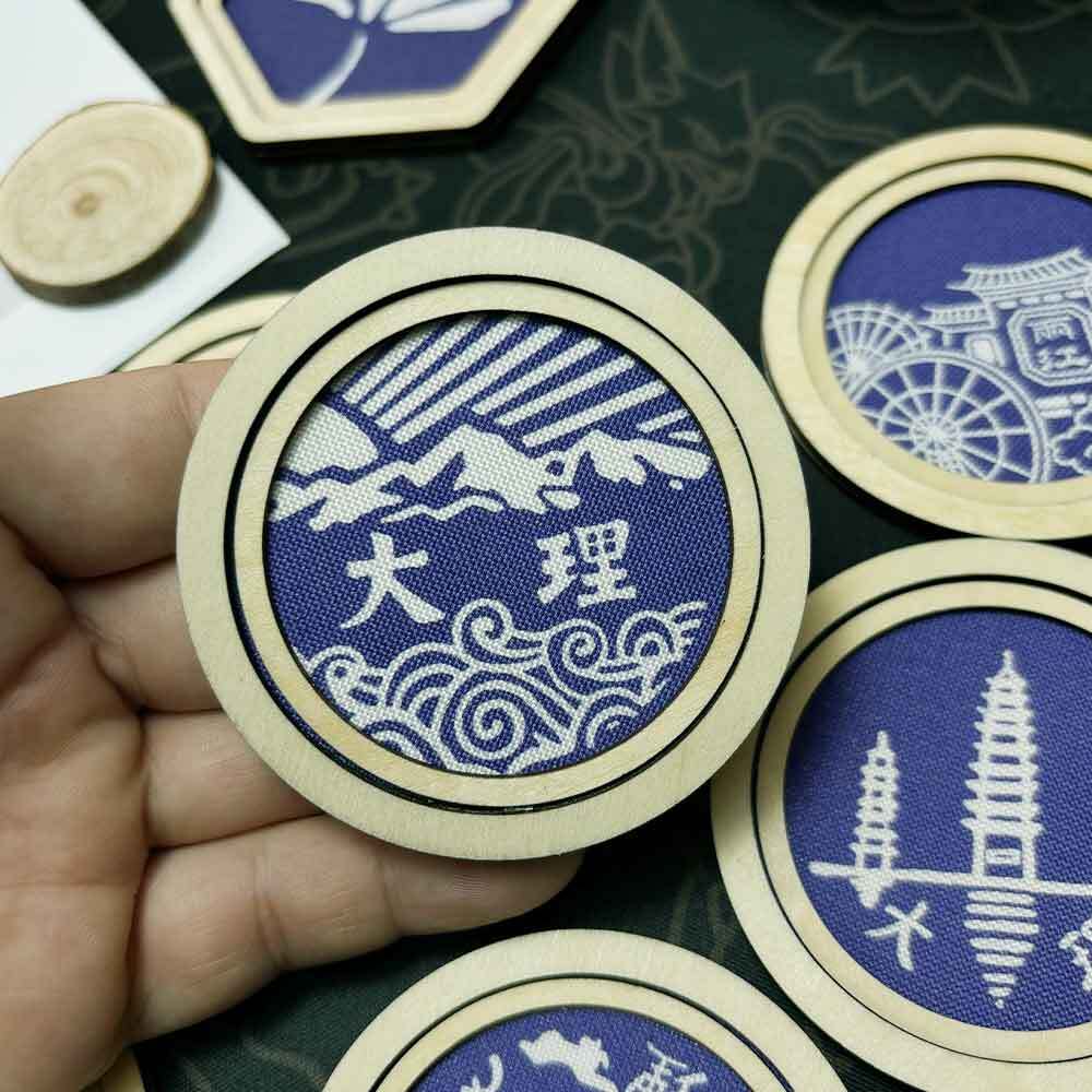 云南大理扎染蓝花布风格木框冰箱贴丽江旅游纪念品可来图定制