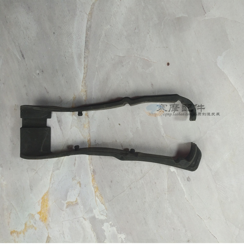 力帆摩托护卡胶垫链条