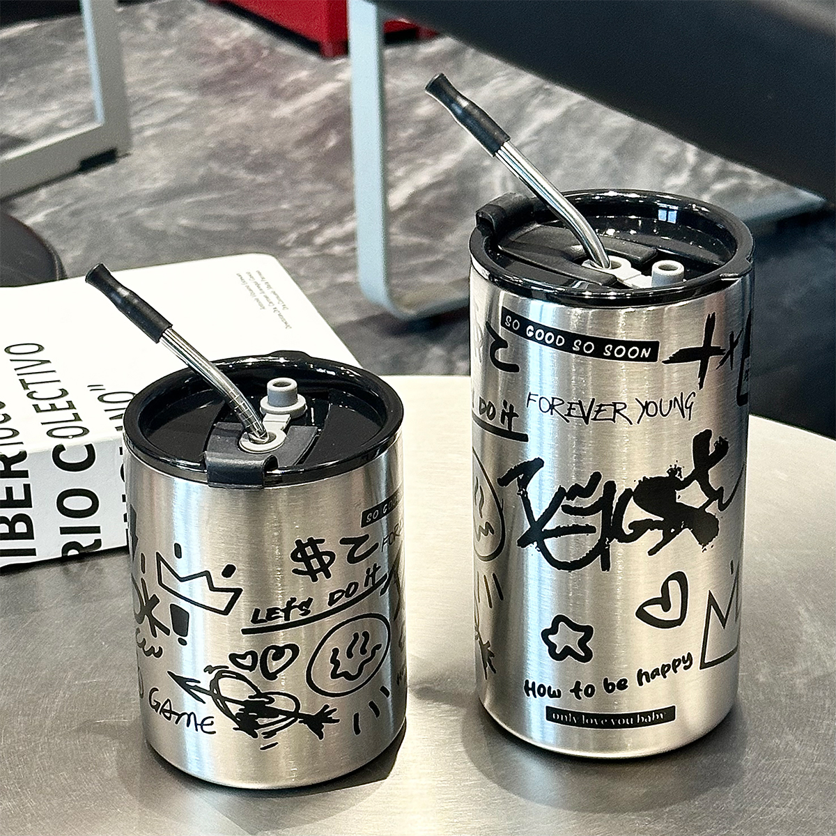 设计师款涂鸦保温咖啡杯