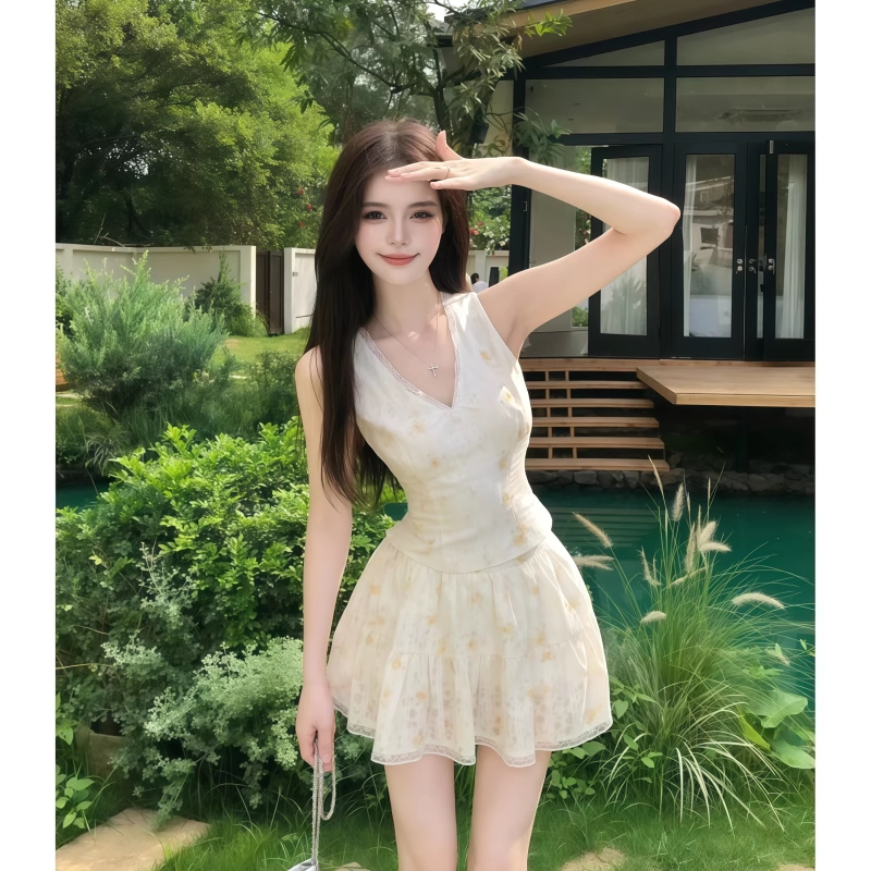 声雨竹法式轻奢复古小雏菊洋装女夏季韩系小个子时尚套装纯欲无袖