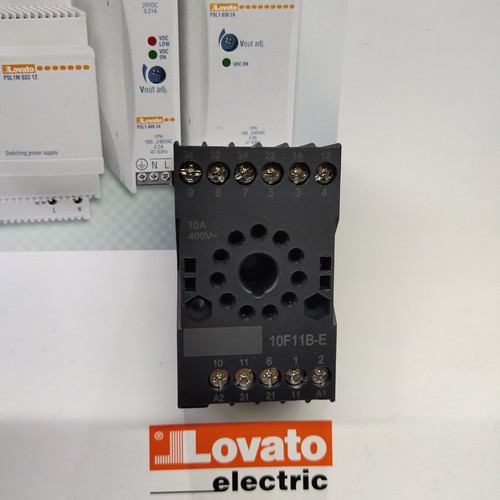 通用11脚座座10F11B-E