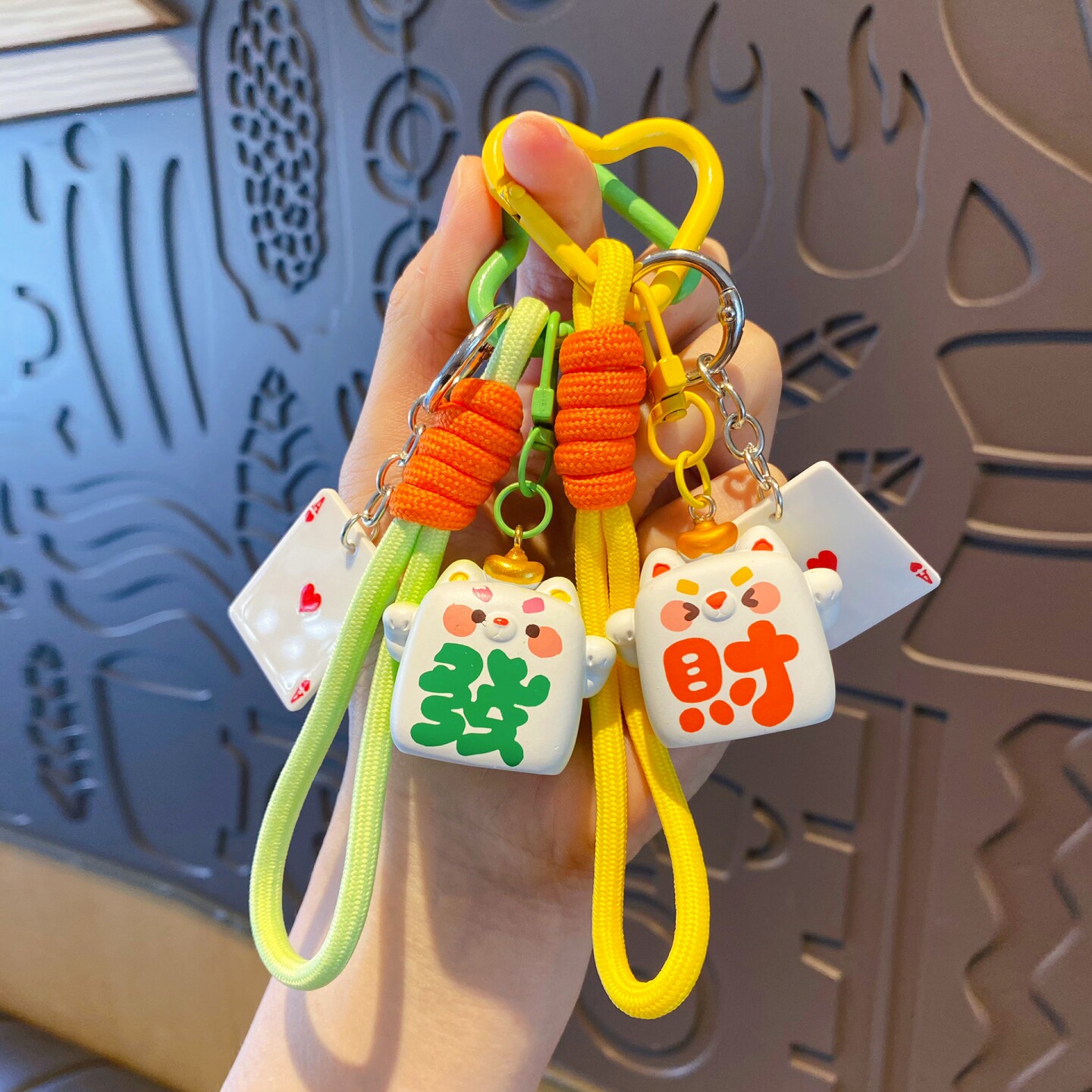 可爱卡通麻将小猫汽车钥匙扣发财胡發财编织挂绳趣味情侣包包挂件图片