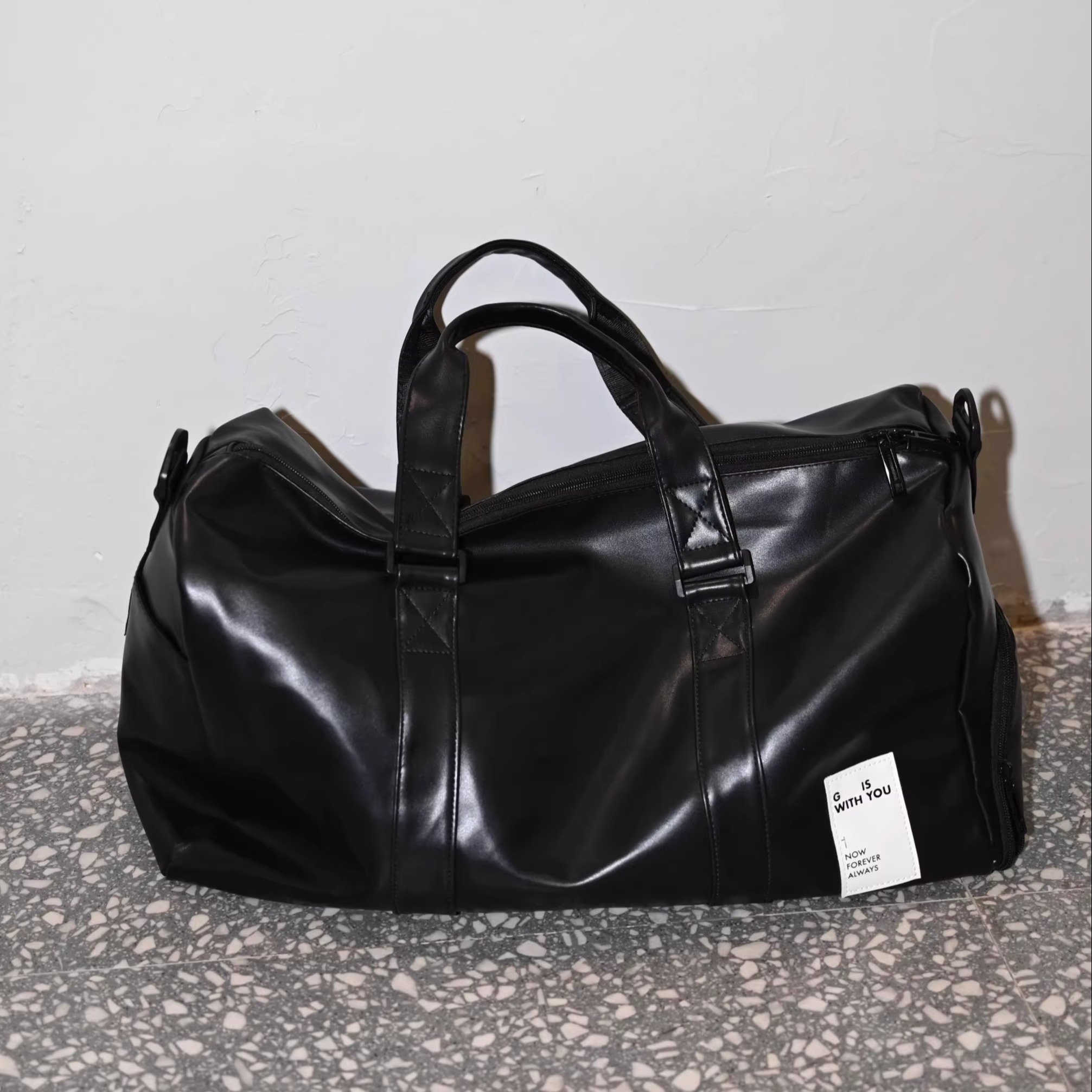 Heymen黑门健身单肩包出差旅行包