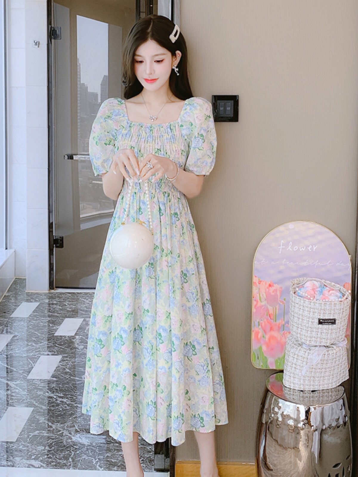 FRENCH SQUARE NECK FLORAL DRESS WOMENS 2024 SUMMER NEW GENTLE STYLE HIGH-WAISTED TEMPERAMENT HIGH-END SLIM SKIRT