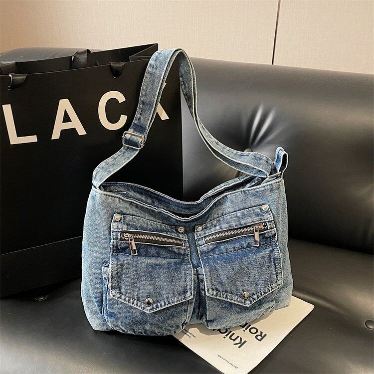 港风轻复古水洗牛仔布斜挎包2026新款中性慵懒风休闲单肩包托特包