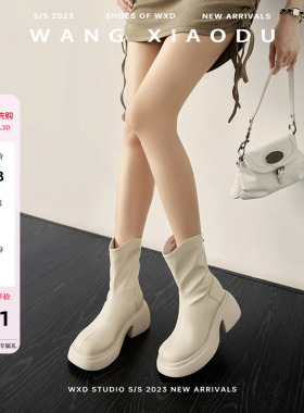【王小毒】漂亮朋友○白色厚底短靴女增高显瘦时髦拉链v口瘦瘦靴