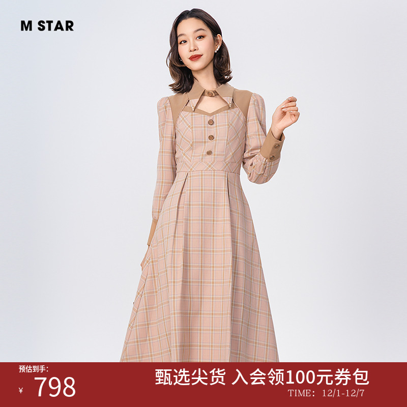 春秋复古气质翻领镂空新款连衣裙