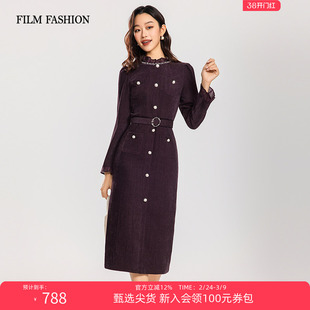 一电影一时装2025冬季新款复古酒红色长袖丝绒连衣裙女贵气端庄