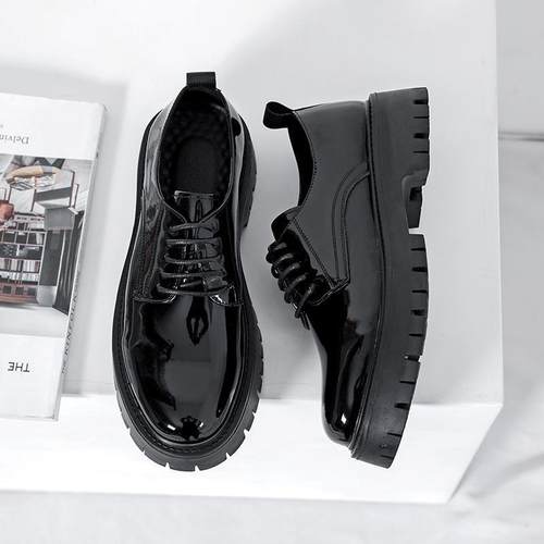 漆皮皮鞋男士春季透气英伦风正装亮面厚底漆面配西装时尚休闲男鞋