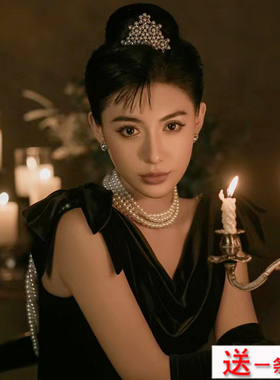 多层珍珠锁骨链女赫本风拍照