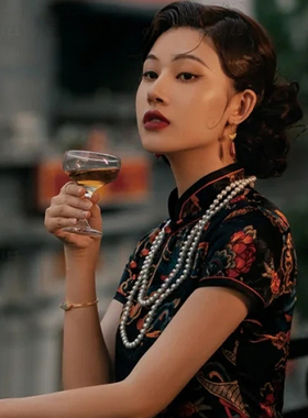 新款双层珍珠颈链配旗袍项链