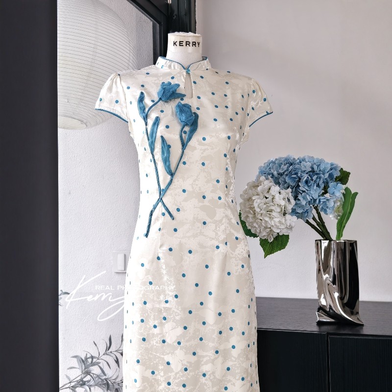 【知世】新中式立体浮雕刺绣波点旗袍连衣裙重工设计国风立领盘扣,女装/女士精品,连衣裙,淘宝优惠券,粉丝福利购,淘宝优惠卷