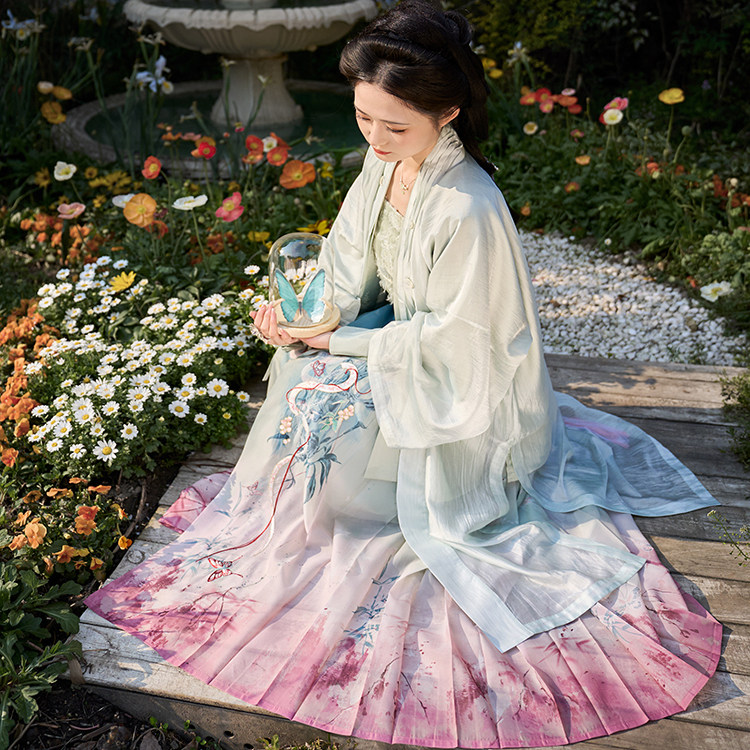 粼夕squama【蛇蜕】国风马面裙桃红柳绿改良汉服套装2025新款古风,女装/女士精品,汉服套装,淘宝优惠券,粉丝福利购,淘宝优惠卷