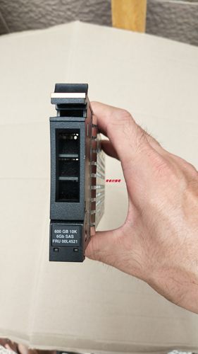 IBM 2076-3206 V7000 00Y2683 00L4521 600G 10K SAS 2.5寸 硬盘