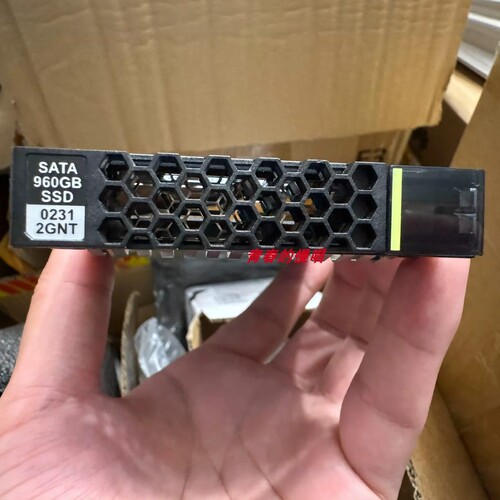 02312DXT/GNT/DUS 960G SATA SSD 2.5 RH2288H V3 V5固态硬盘