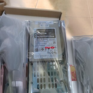 联想 DS4200 DS6200 01DC449 01DC447 1.6T SAS SSD 12GB固态硬盘