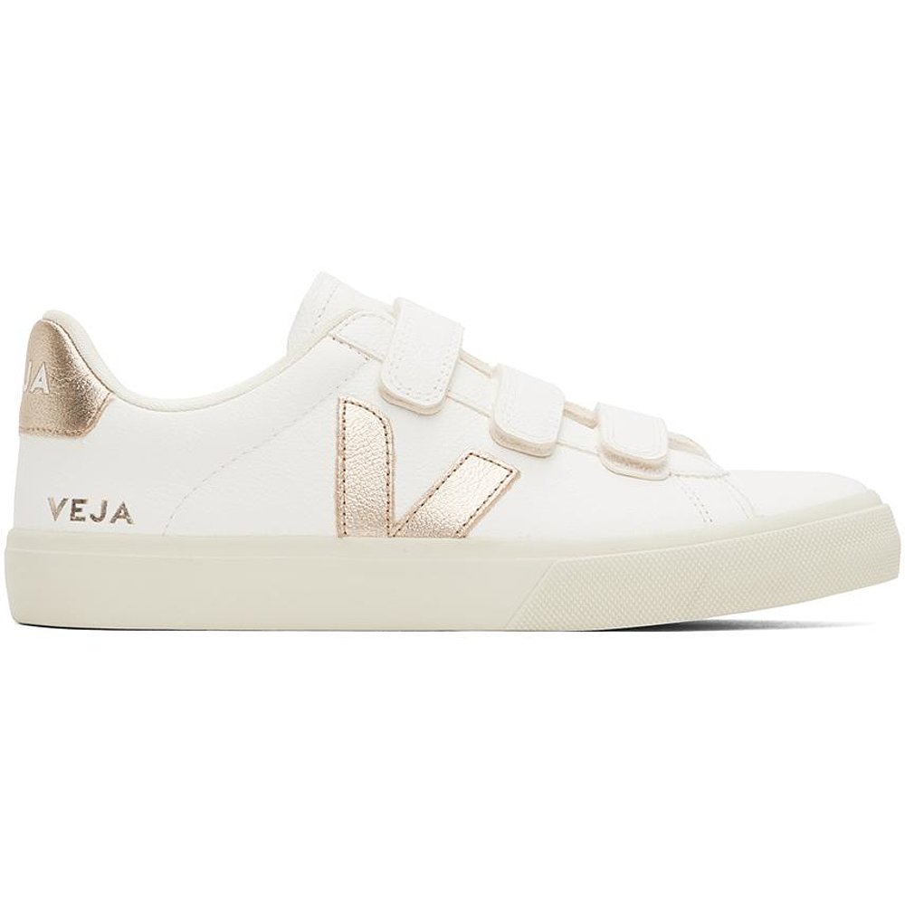 VEJA|白色和金色 Recife 徽标无铬运动鞋