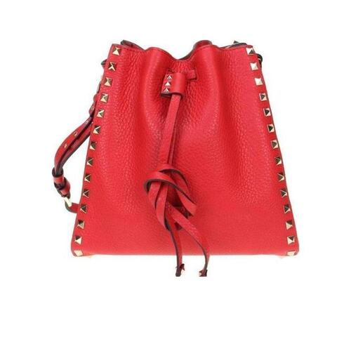 VALENTINO 20FW 铆钉细节水桶包斜挎包 Men