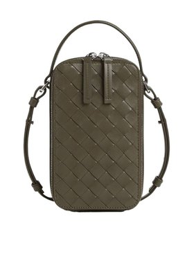 BOTTEGA VENETA 男士斜挎包 826829V2HL03227 AW2025