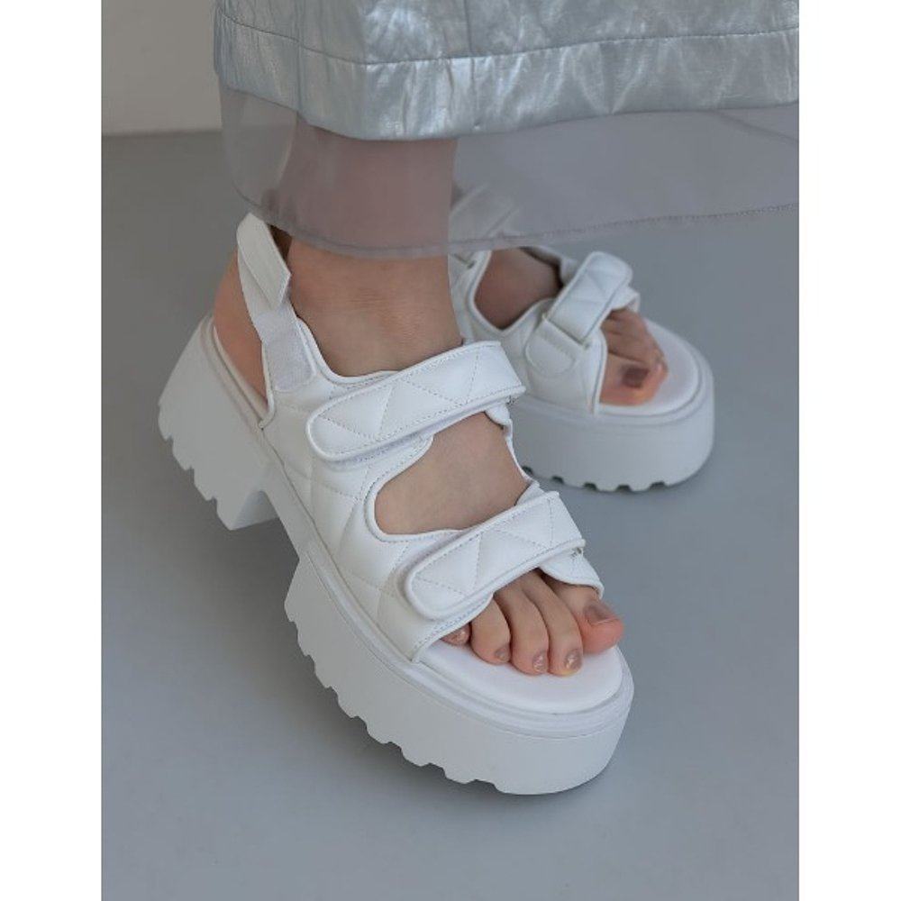 Re:EDIT 女士2024SS款大码厚底绗缝设计运动凉鞋 138610