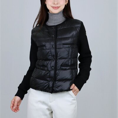 日本直邮Moncler 女士羽绒服 K20939B000 26 M1131 999 黑色