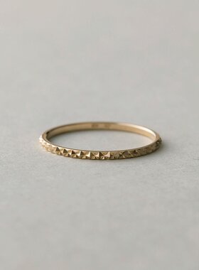 ete 女士Clair系列三角切割K10金戒指 710930