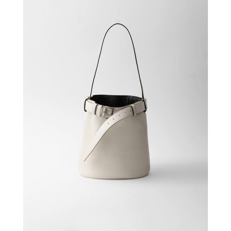 PRADA (2025) Prada 带扣皮革水桶包（配腰带）