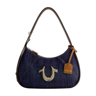 自营 True Religion 金属马蹄铁牛仔流浪汉包 - 深色牛仔布 美国