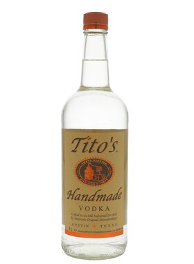 欧洲直邮tito's铁托手工伏特加1000毫升40%进口洋酒口感独特原装