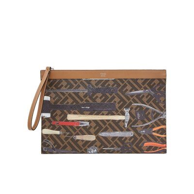 Fendi FF中号扁平手拿包 7N0134ARAP