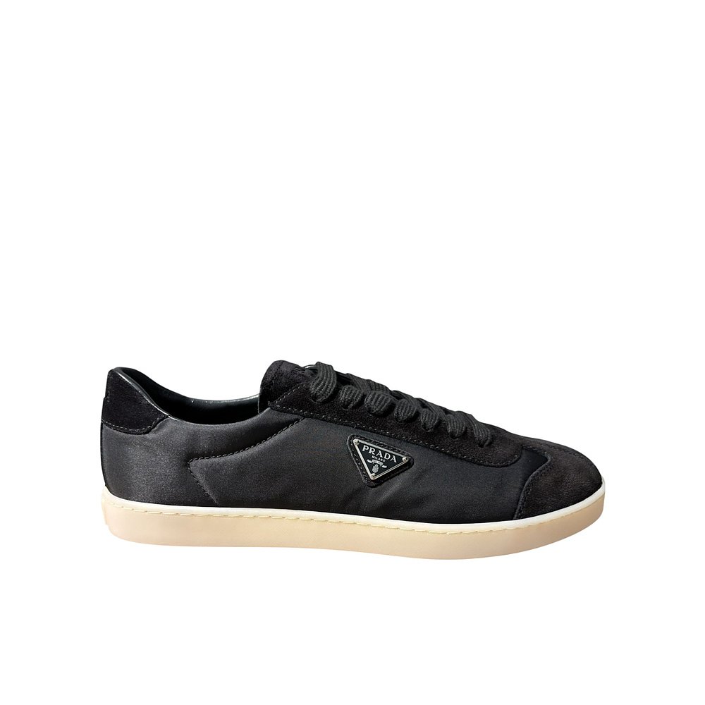 PRADA 男士休闲鞋 2EE454D7CFG000F0632 AW2025 黑色