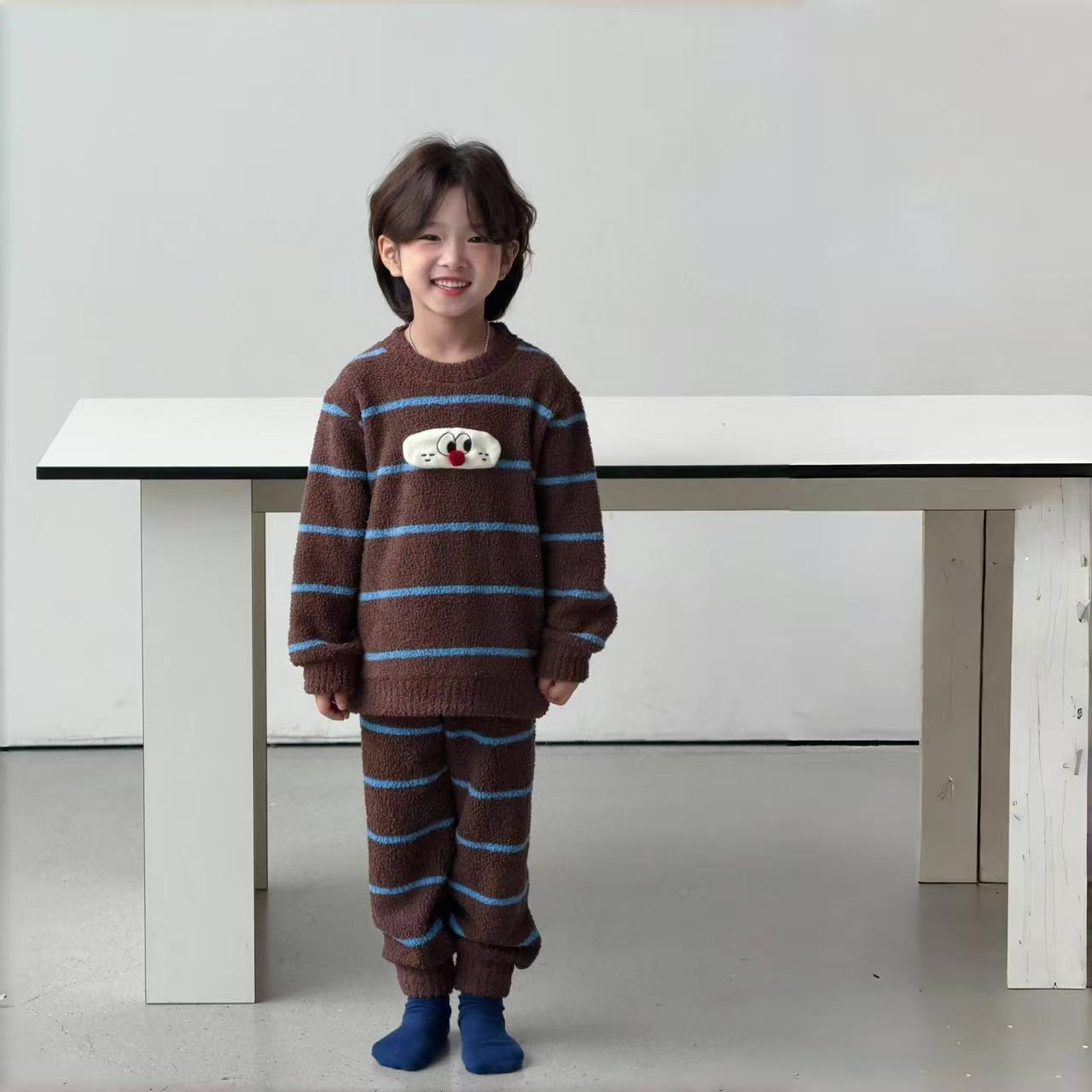 儿童半边绒睡衣秋冬2025新款男女童家居服宝宝冬季暖暖绒睡衣套装