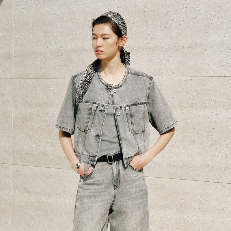 uti尤缇2026秋季新款浅灰色棉感牛仔短外套女短袖上衣UL311220284