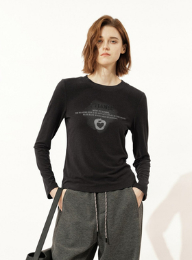 uti尤缇2025冬季新款 深灰色休闲长袖T恤女修身上衣UL4D0194283