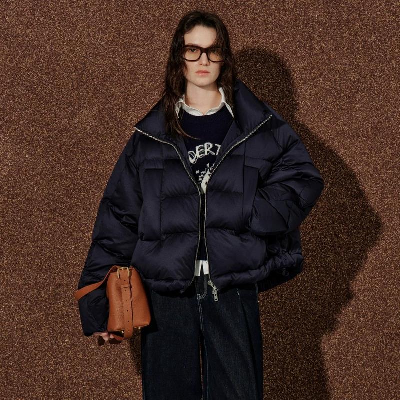 uti尤缇2026冬季新款藏青色翻领白鸭绒羽绒服女厚外套UL420622128
