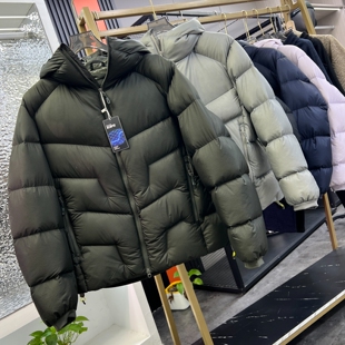 高蓬松90鸭绒！防风防水轻量化情侣款轻盈保暖面包厚羽绒服外套