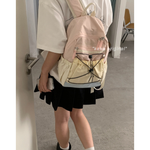户外休闲尼龙帆布包包女2026新款潮时尚学院风双肩背包大容量书包