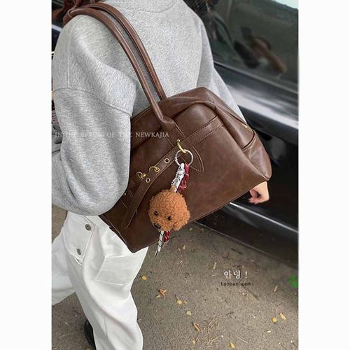 韩国小众腋下包包女秋季2024新款潮复古保龄球包包大容量通勤包