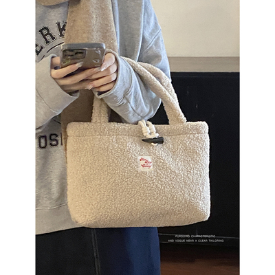 毛绒单肩手提通勤托特包
