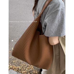 2025新款 高級(jí)感編織包包女款 秋冬復(fù)古大容量單肩包百搭通勤托特包