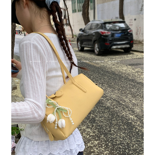 咔咔家高级感韩版腋下包通勤包