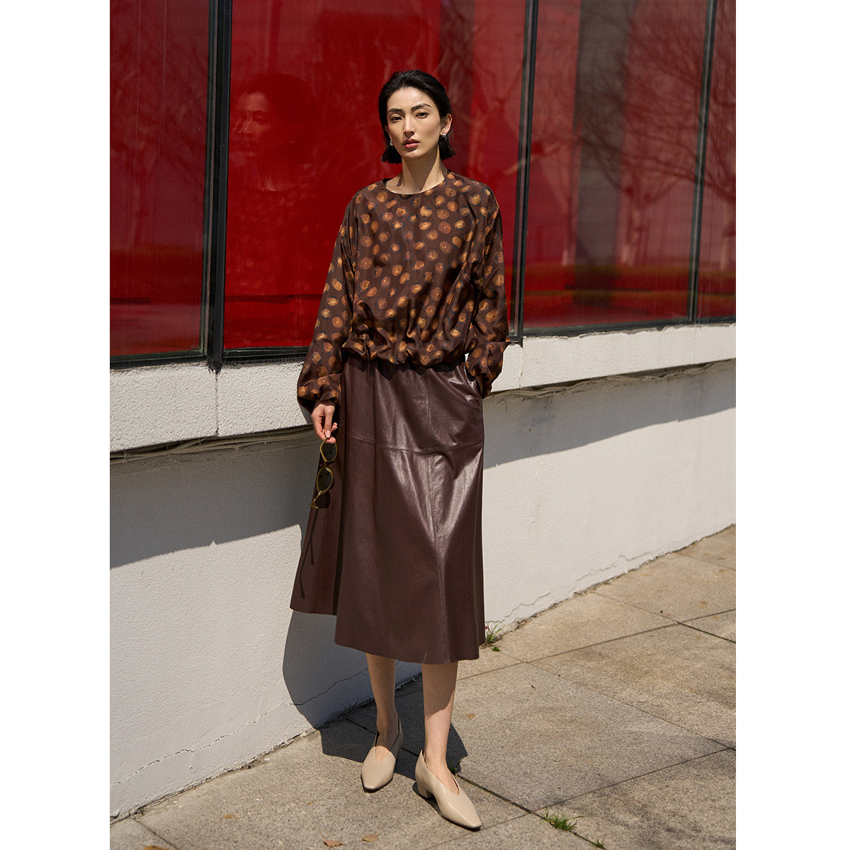 TOFOD lem*e女孩 胡桃木色 进口小羔羊皮皮裙A字伞裙松紧腰半身裙