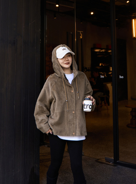 TOFOD 旷野 鼎级aby小羊绒拉贡Lacon连帽皮毛一体外套皮草短大衣